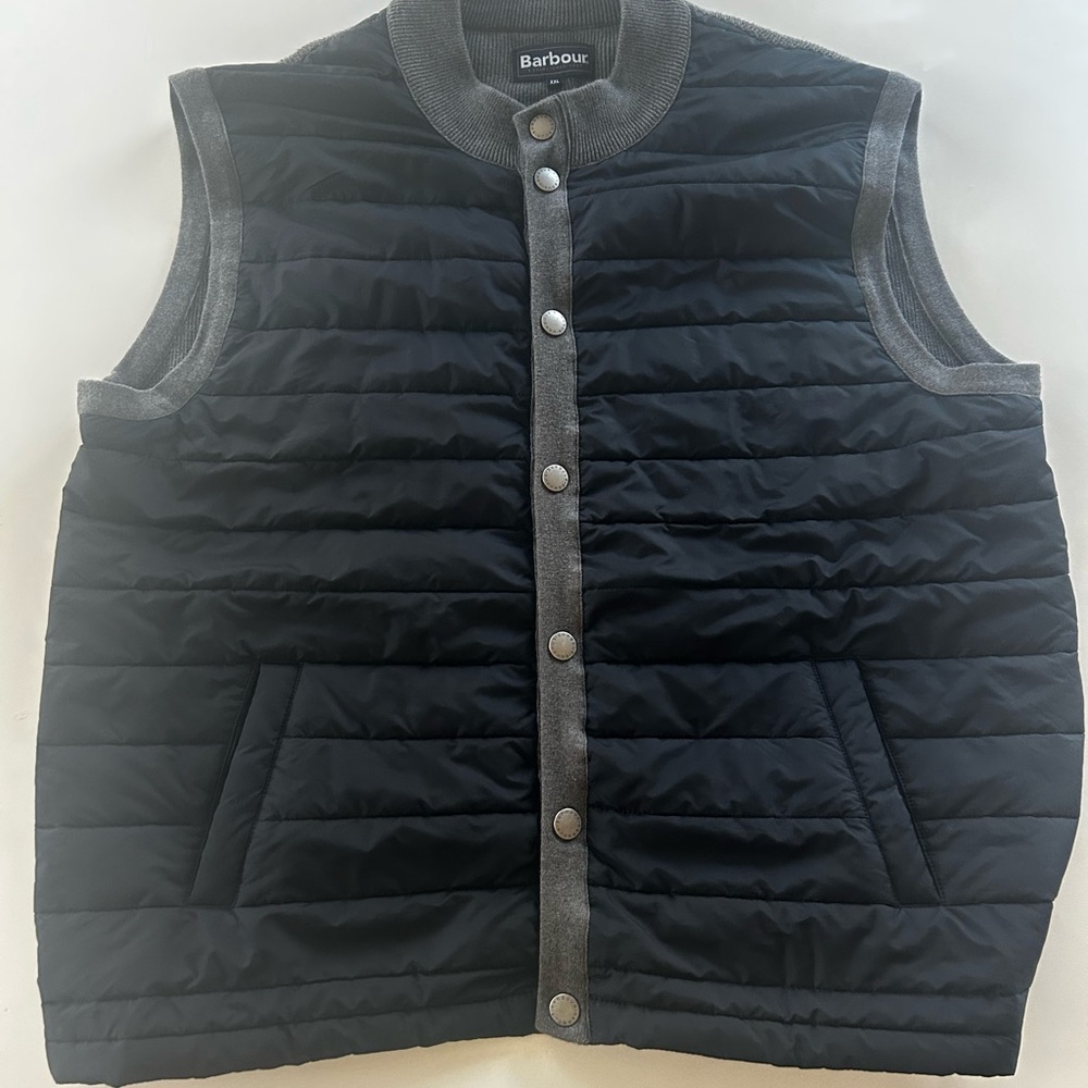 Barbour Men's Navy and Gray Quilted Vest